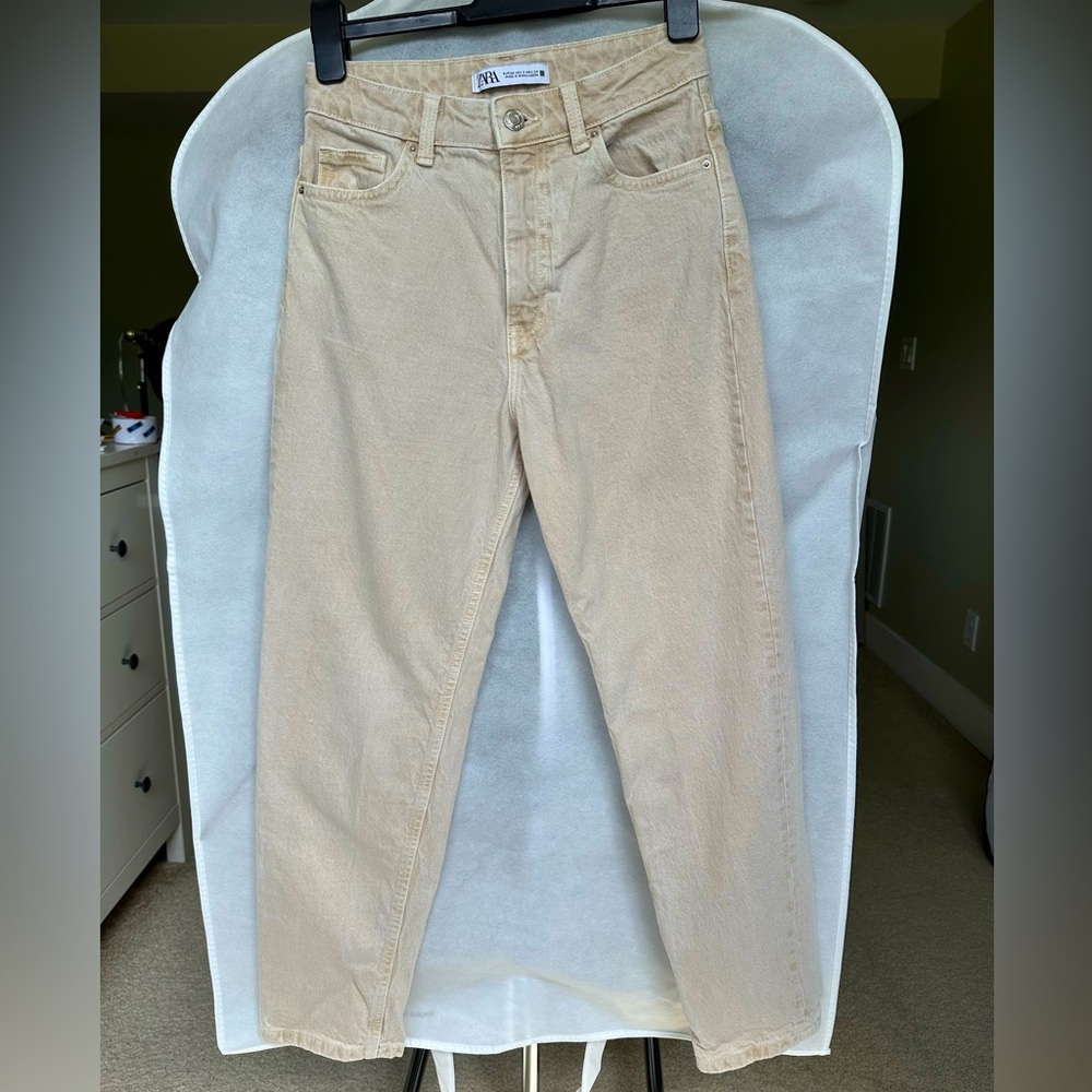 Zara jeans